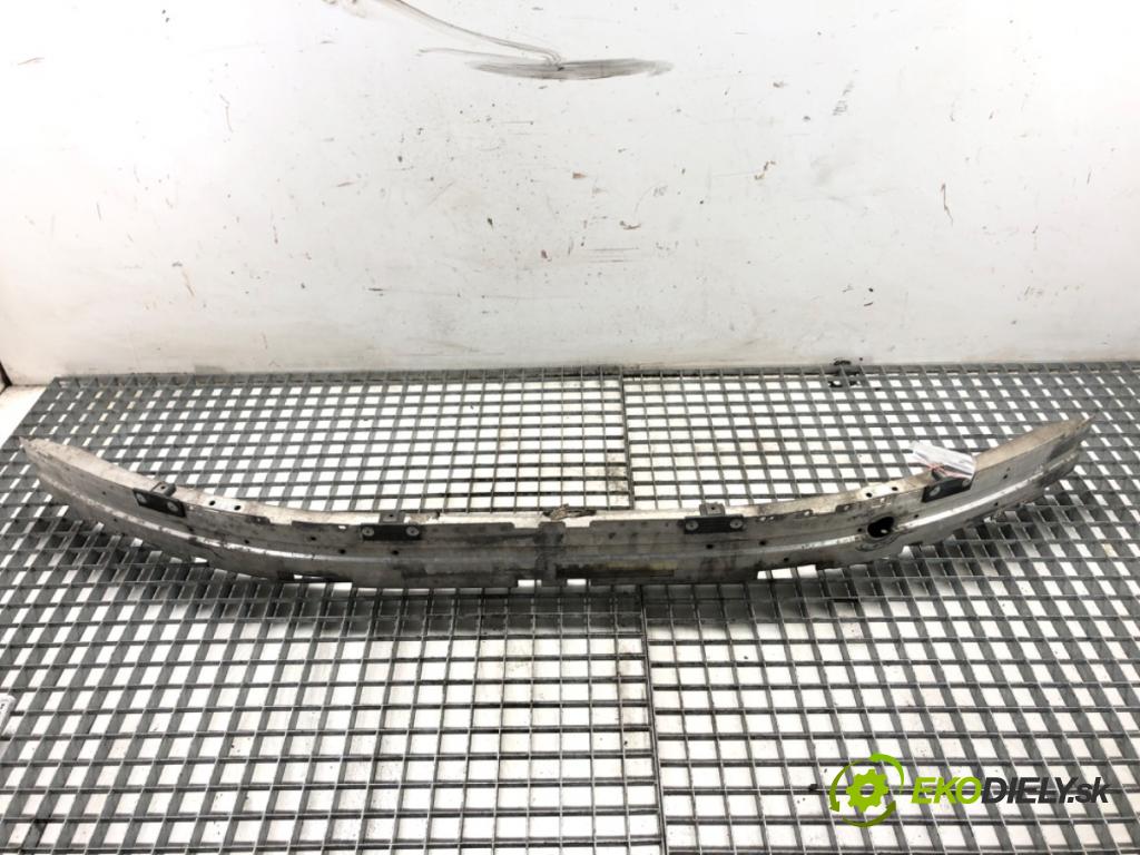 BMW E61 Kombi 2005 120 kW 525 d 2497 výztuha nárazníka přední část  (Výztuhy přední)