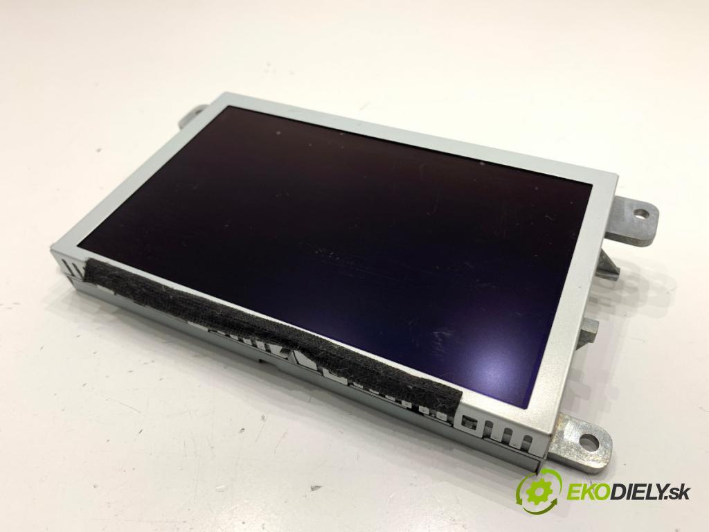 AUDI A5 8T coupe 2011 155 kW 2.0 TFSI 1984 Dislpej 8F0919604 (Prístrojová doska)