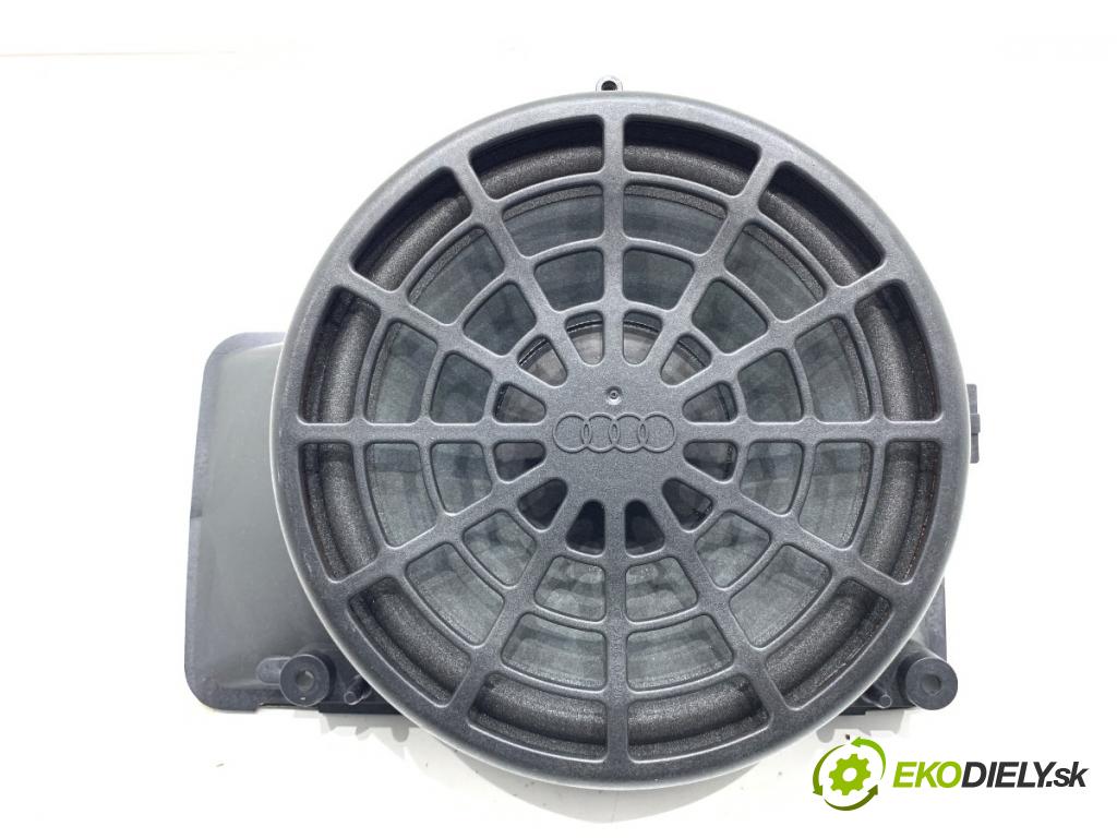 AUDI A5 8T coupe 2011 155 kW 2.0 TFSI 1984 subwoofer 8T0035412D (Audio zariadenie)