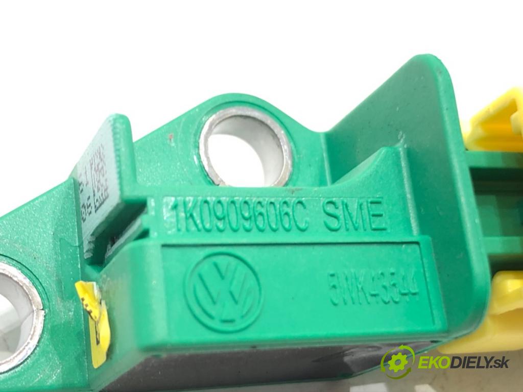 AUDI A5 8T coupe 2011 155 kW 2.0 TFSI 1984 Snímač nárazu 1K0909606C (Snímač nárazu)