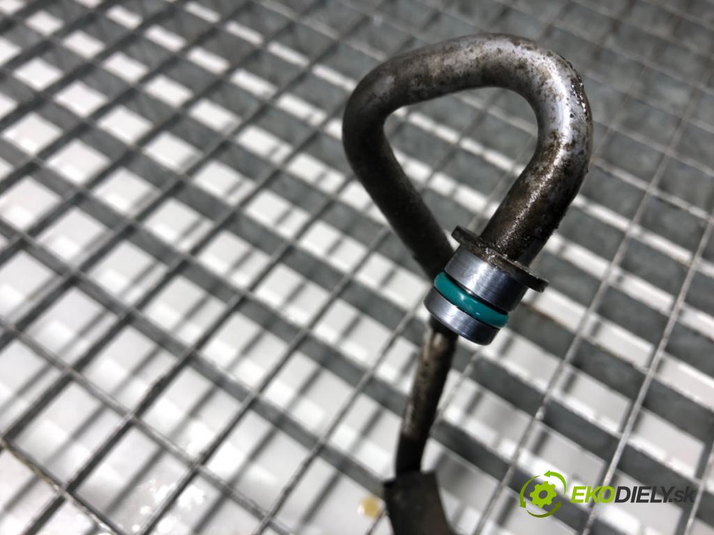 AUDI A5 8T coupe 2011 155 kW 2.0 TFSI 1984 hadica servočerpadlo  (Rúrka/hadica servočerpadla)