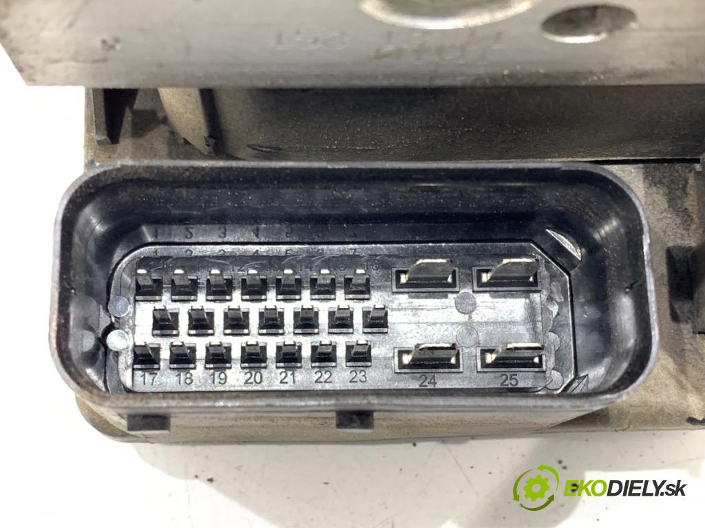 VOLVO S80 I sedan 2001 103 kW 2.4 2435 Pumpa ABS 8619537 (Pumpa ABS)