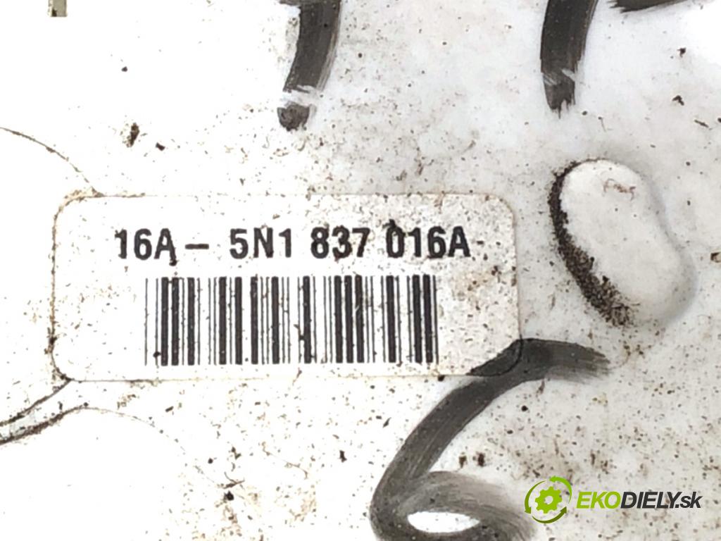 VW PASSAT CC B6 coupe 2008 125 kW 2.0 TDI 1968 zámok dveře pravý přední část 5N1837016A