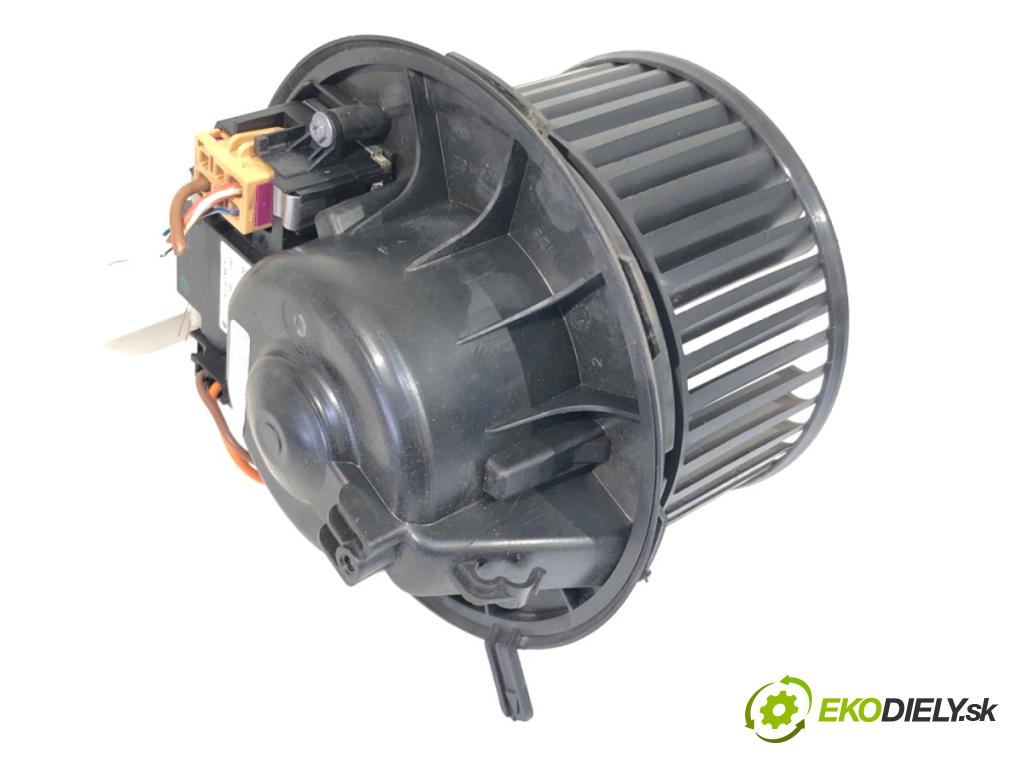 VW PASSAT CC B6 coupe 2008 125 kW 2.0 TDI 1968 ventilátor kúrenia 3C1820015L