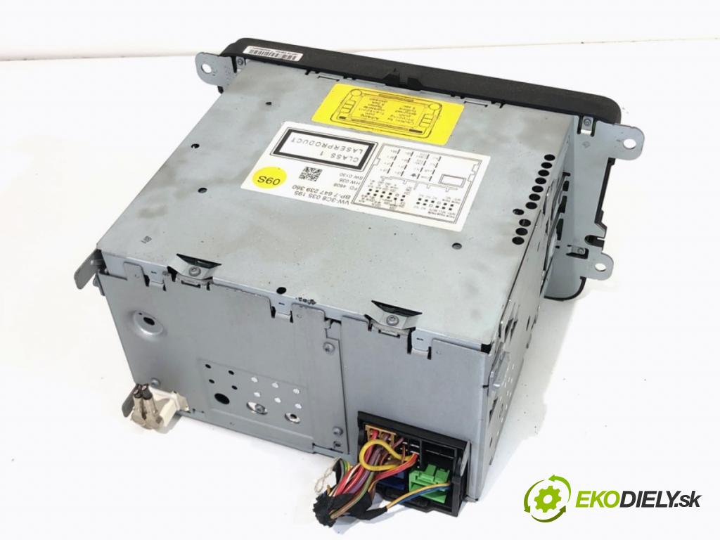 VW PASSAT CC B6 coupe 2008 125 kW 2.0 TDI 1968 RADIO 3C8035195 (Audio zariadenie)