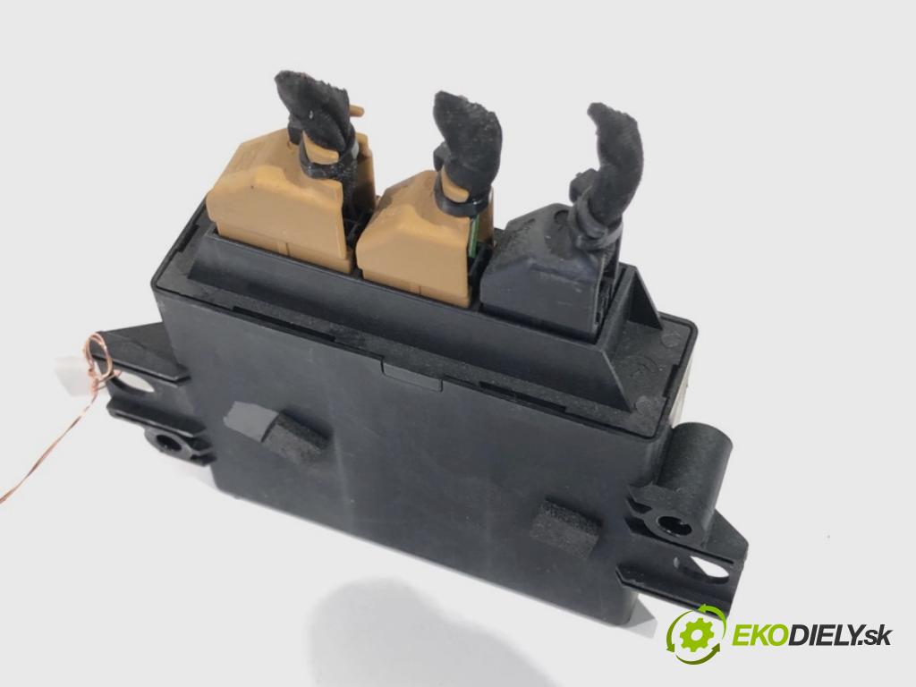 VW PASSAT CC B6 coupe 2008 125 kW 2.0 TDI 1968 Modul PDC 3C8919475 (Riadiaca jednotka ostatné)