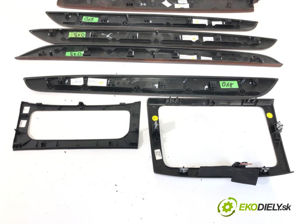 VW PASSAT CC B6 coupe 2008 125 kW 2.0 TDI 1968 lišty kryt 3C8867409L 3C8867410L (Lišta)