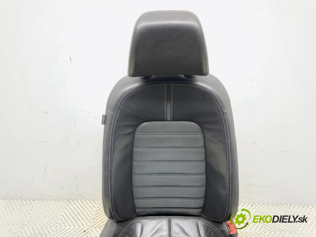 VW PASSAT CC B6 coupe 2008 125 kW 2.0 TDI 1968 Sedadlo pravy predný