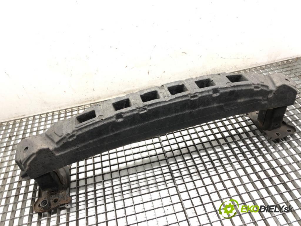 VW PASSAT CC B6 coupe 2008 125 kW 2.0 TDI 1968 výztuha nárazníka přední část  (Výztuhy přední)