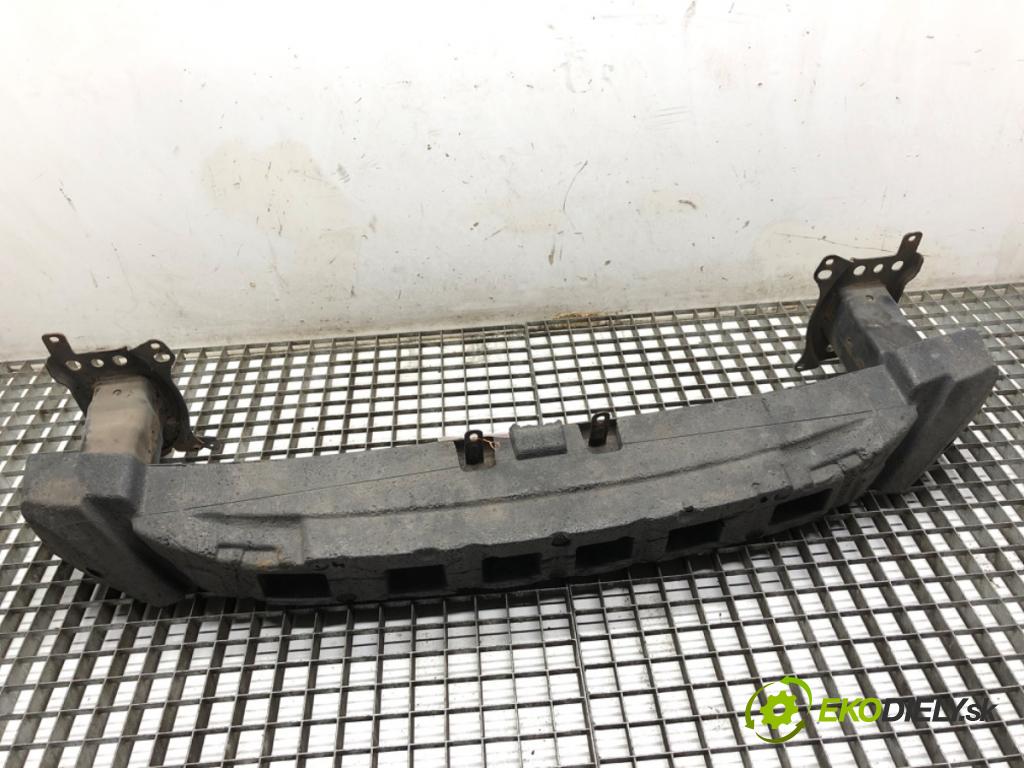 VW PASSAT CC B6 coupe 2008 125 kW 2.0 TDI 1968 výztuha nárazníka přední část  (Výztuhy přední)