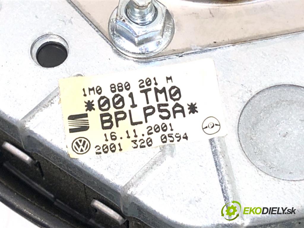 VW BORA I sedan 2002 74 kW 1.9 TDI 4motion 1896 AirBag volantu 1M0880201M (Airbag)