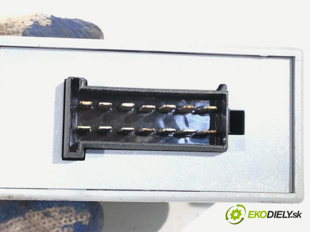 VW PASSAT CC B6 coupe 2008 125 kW 2.0 TDI 1968 Modul ťažného oka UN30/1 (Riadiaca jednotka ostatné)