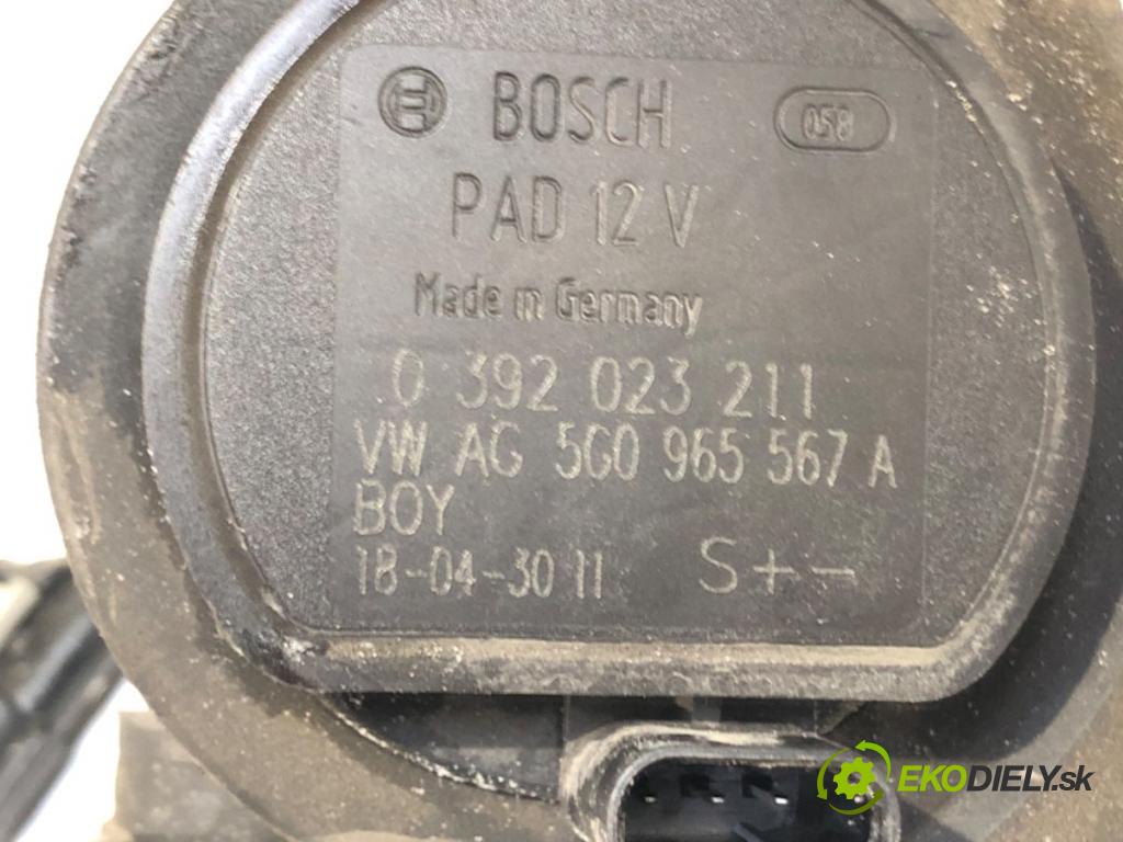 SKODA FABIA III liftback 2018 70 kW 1.0 TSI 999 DALŠÍ: pumpa vody 5G0965567A (Vodní pumpy)