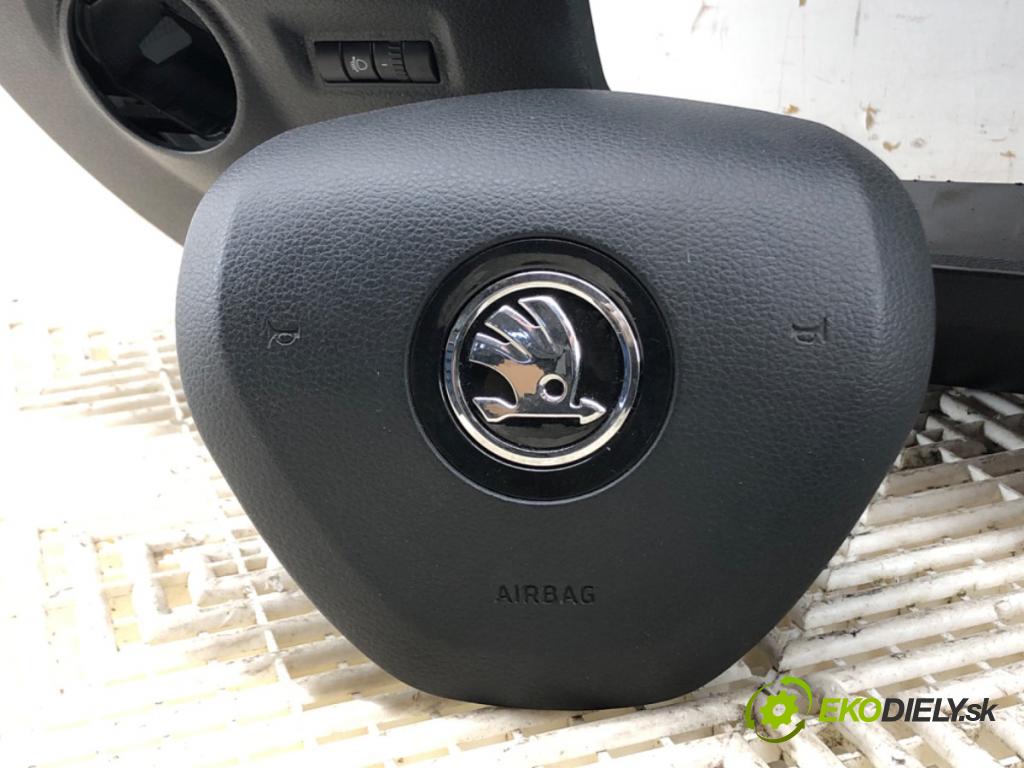 SKODA FABIA III liftback 2018 70 kW 1.0 TSI 999 Palubná doska silentbloku pasy