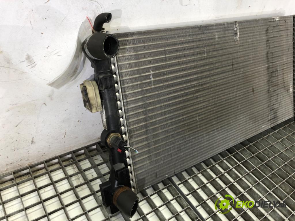 SKODA FABIA III liftback 2018 70 kW 1.0 TSI 999 chladič vody 6R0121253 (Chladiče vody)