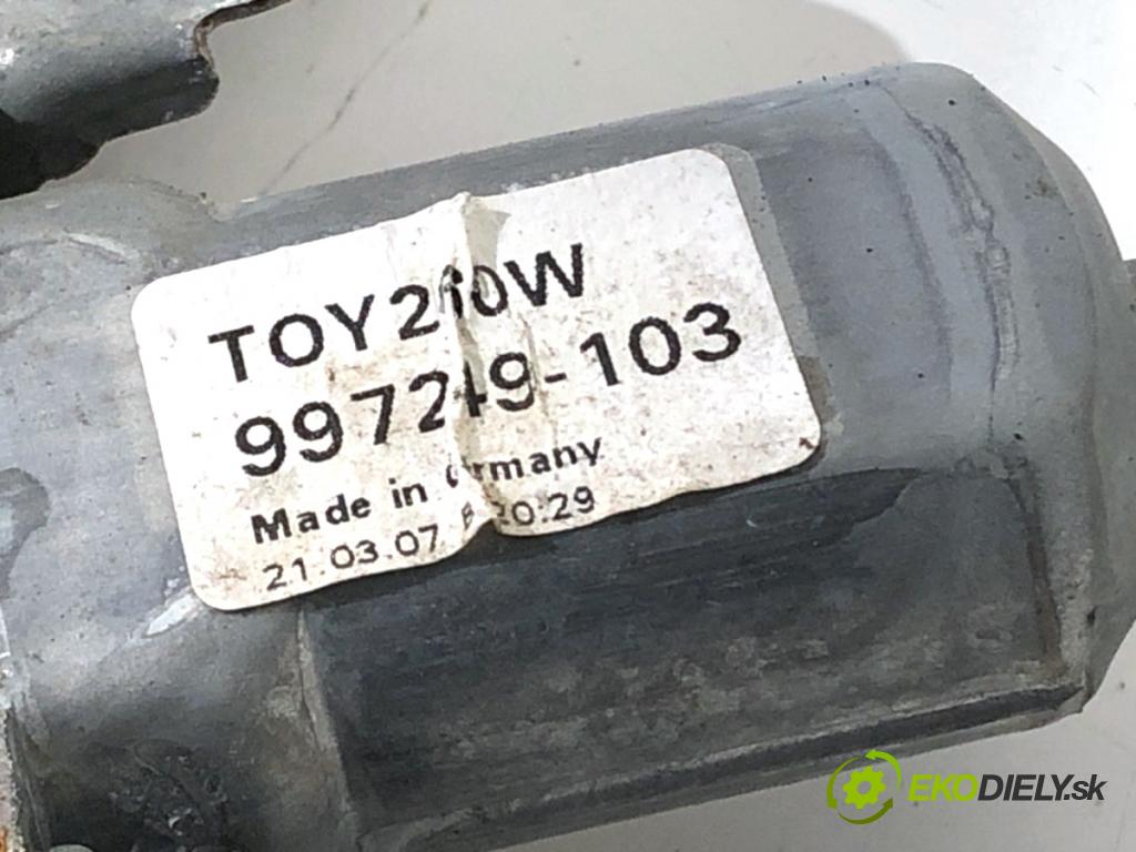 TOYOTA COROLLA E13 nadwozie wielkoprzestrzenne (MPV) 2007 100 kW 2.2 D-4D (AUR10_) 2231 mechanismus okna levý přední část 69820-0F010