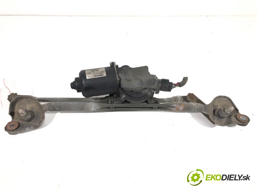 TOYOTA COROLLA E13 nadwozie wielkoprzestrzenne (MPV) 2007 100 kW 2.2 D-4D (AUR10_) 2231 Mechanizmus stieračov predný 85110-0F020 (Motorček stieračov predný)