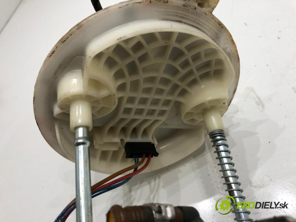 CHRYSLER 300C sedan 2004 183 kW 3.5 3518 pumpa paliva 04578218AD