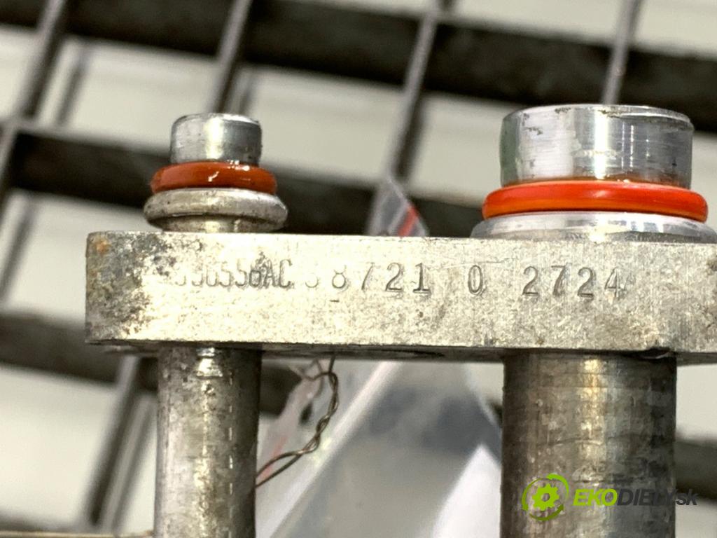 CHRYSLER 300C sedan 2004 183 kW 3.5 3518 rúrka klimatizácie  (Rúrka klimatizácie)