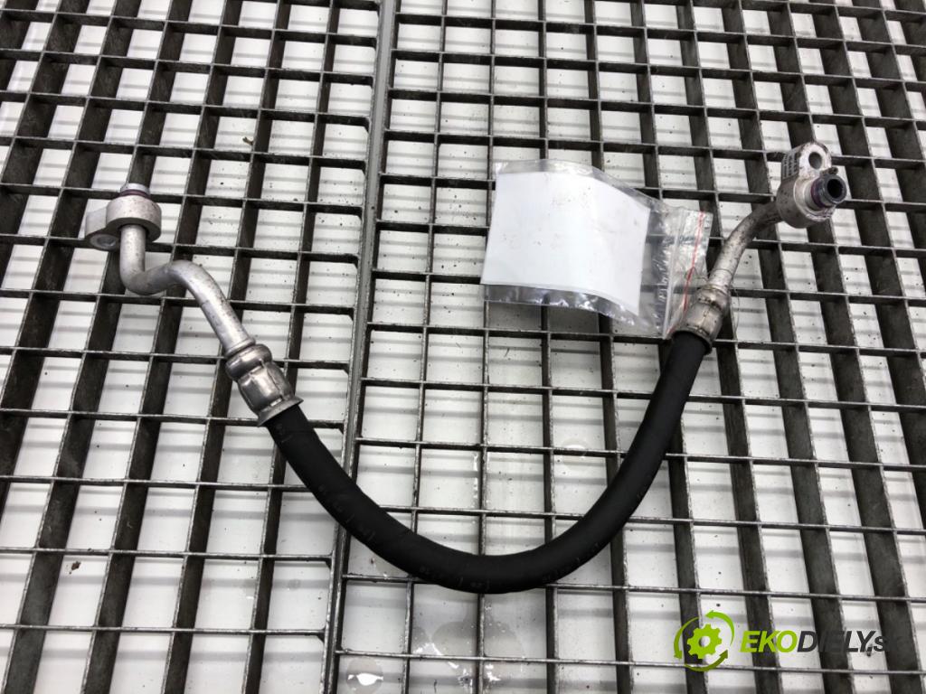 SKODA FABIA III liftback 2018 70 kW 1.0 TSI 999 rúrka klimatizácie 6C0816721G (Rúrka klimatizácie)