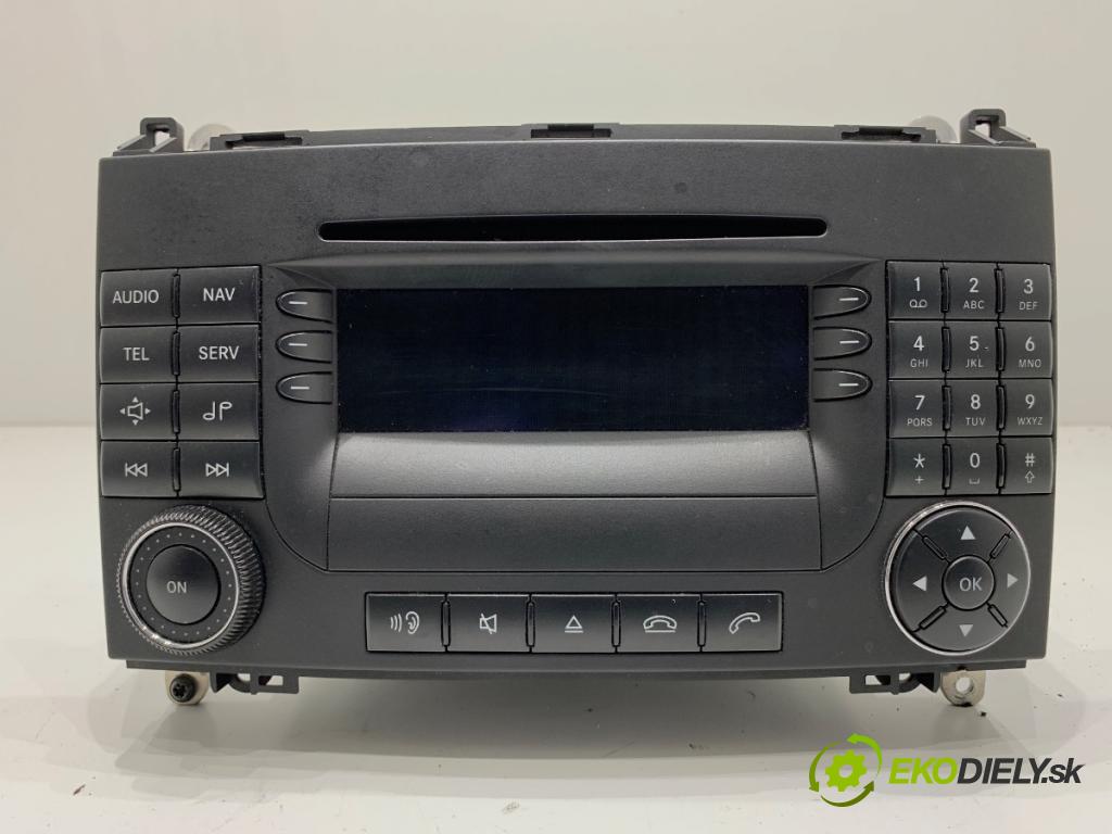 MERCEDES-BENZ W245 liftback 2006 85 kW B 170 (245.232) 1699 RADIO A1698209689 (Audio zariadenie)