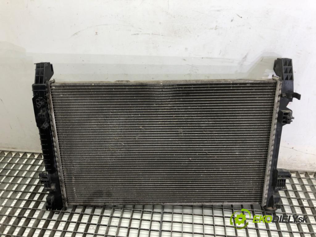 MERCEDES-BENZ W245 liftback 2006 85 kW B 170 (245.232) 1699 chladič vody A1695003304 (Chladiče vody)