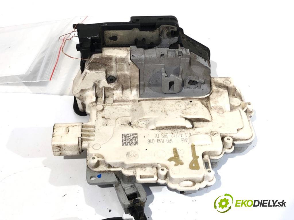 SEAT LEON II liftback 2009 66 kW 1.9 TDI 1896 zámok dveře pravý zadní část 1P0839016