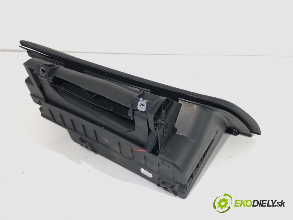 SEAT LEON II liftback 2009 66 kW 1.9 TDI 1896 Priehradka, kastlík spolujazdca 1P1857103A (Priehradka (kastlík))