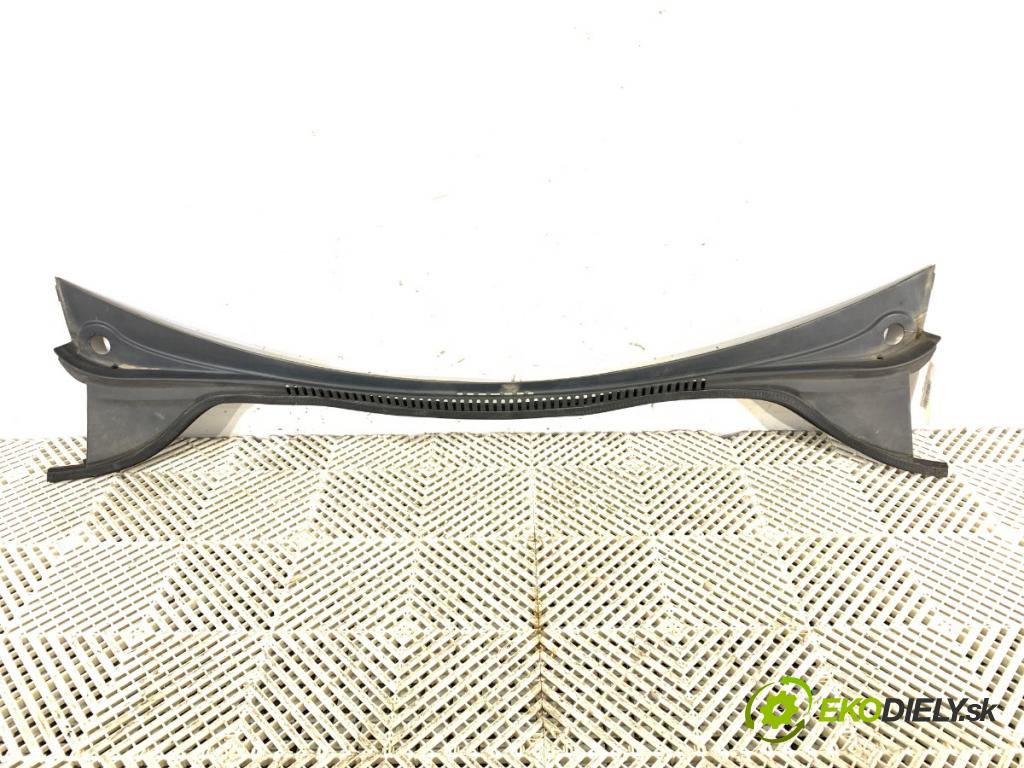 SEAT LEON II liftback 2009 66 kW 1.9 TDI 1896 Torpédo, plast pod čelné okno 1P0853185B (Torpédo (plast pod čelným sklom))