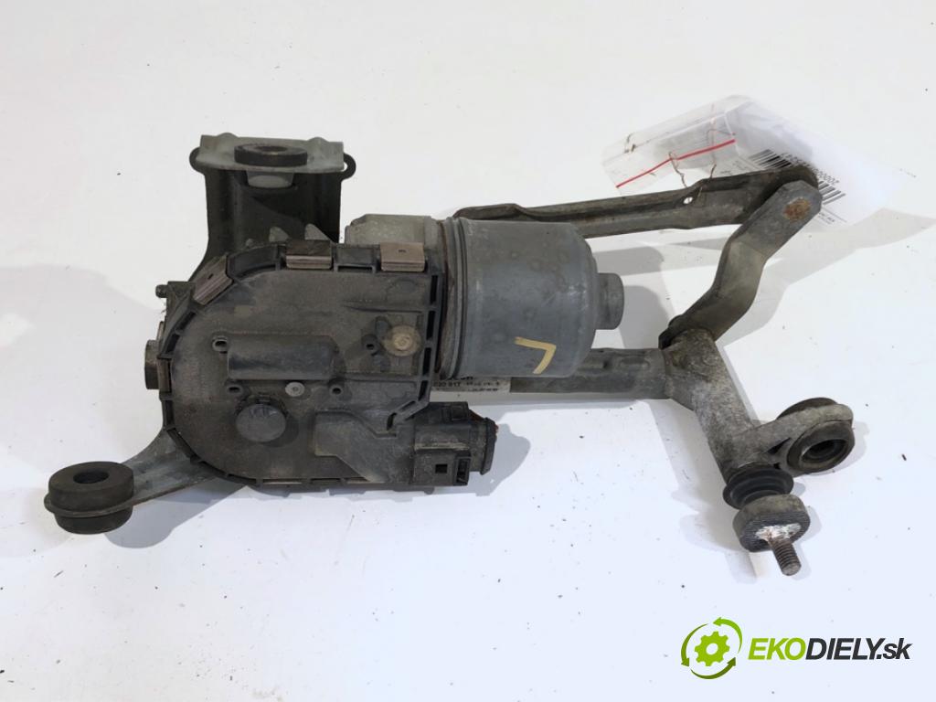 SEAT LEON II liftback 2009 66 kW 1.9 TDI 1896 mechanismus stěračů levý přední část 1P0955119B