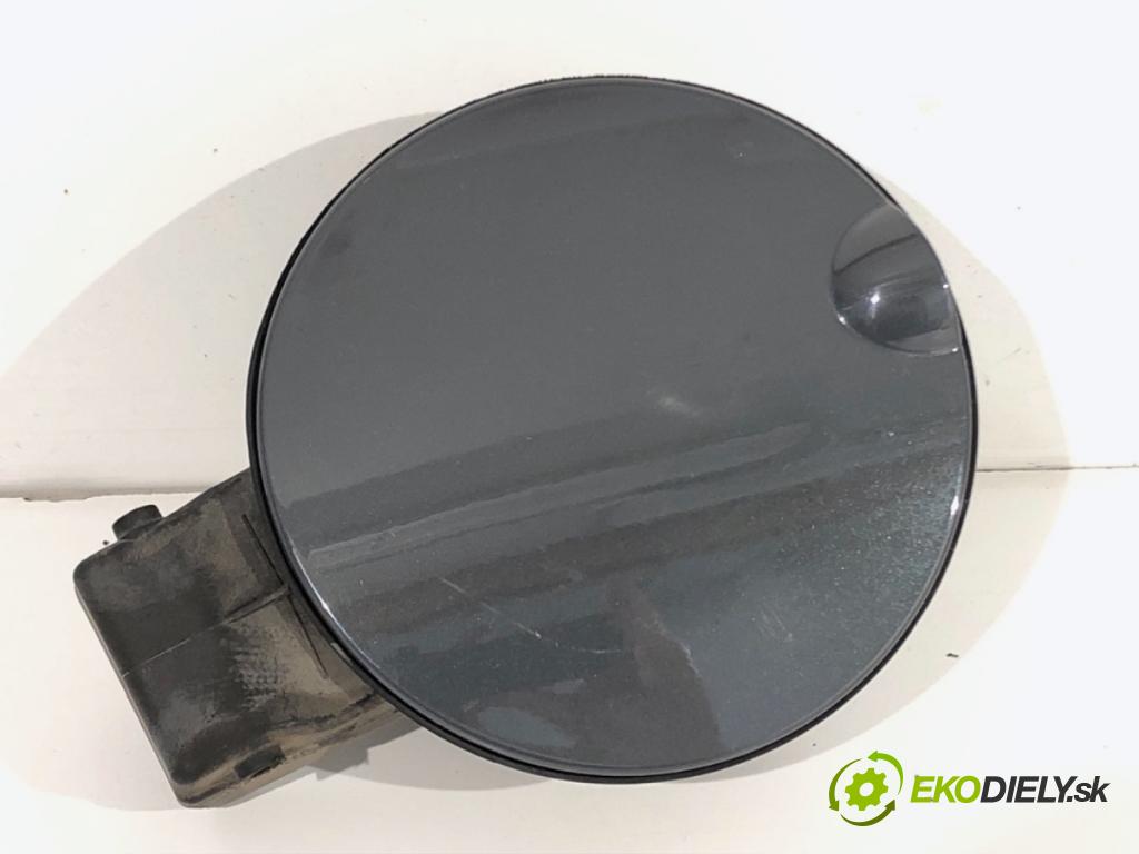 SEAT LEON II liftback 2009 66 kW 1.9 TDI 1896 Dvierka nádrže paliva 1P0809905 (Kľučka dverí ostatné)