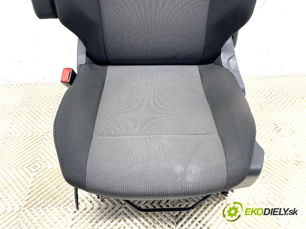 TOYOTA PROACE Nadwozie pełne/minivan 2021 96 kW 1.5 D-4D 130 (BPZMA) 1499 Sedadlo ľavy predný
