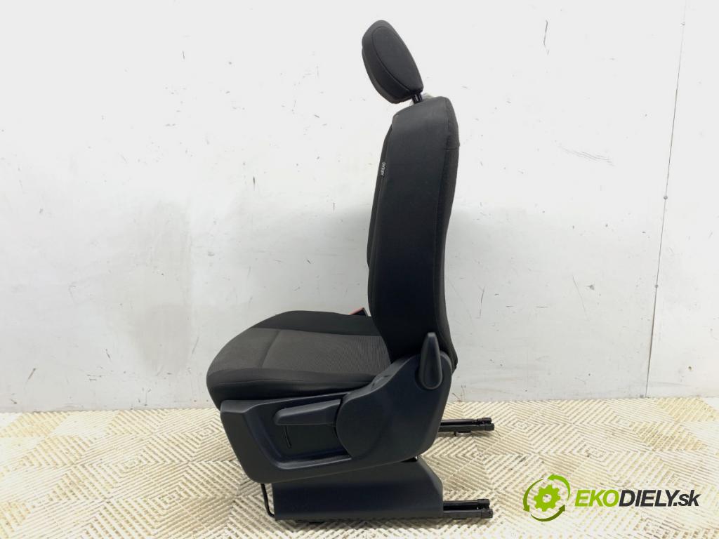 TOYOTA PROACE Nadwozie pełne/minivan 2021 96 kW 1.5 D-4D 130 (BPZMA) 1499 Sedadlo ľavy predný