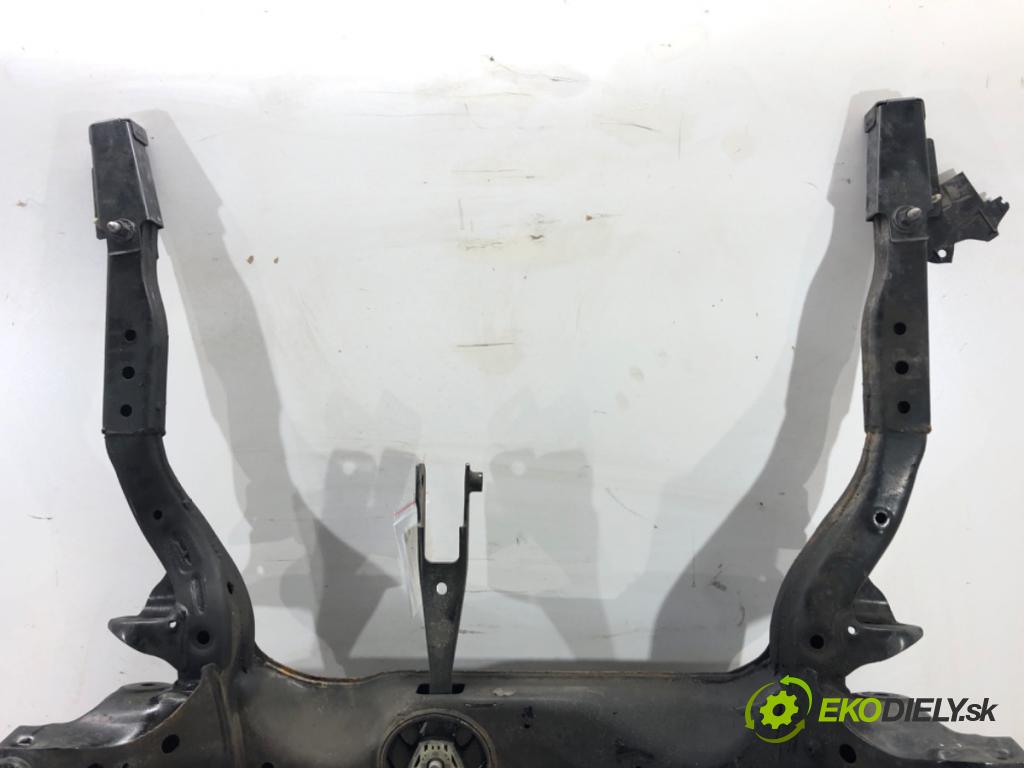 VW CRAFTER II Skrzynia 2022 130 kW 2.0 TDI 1968 Výstuha pod Motor  (Výstuhy predné)