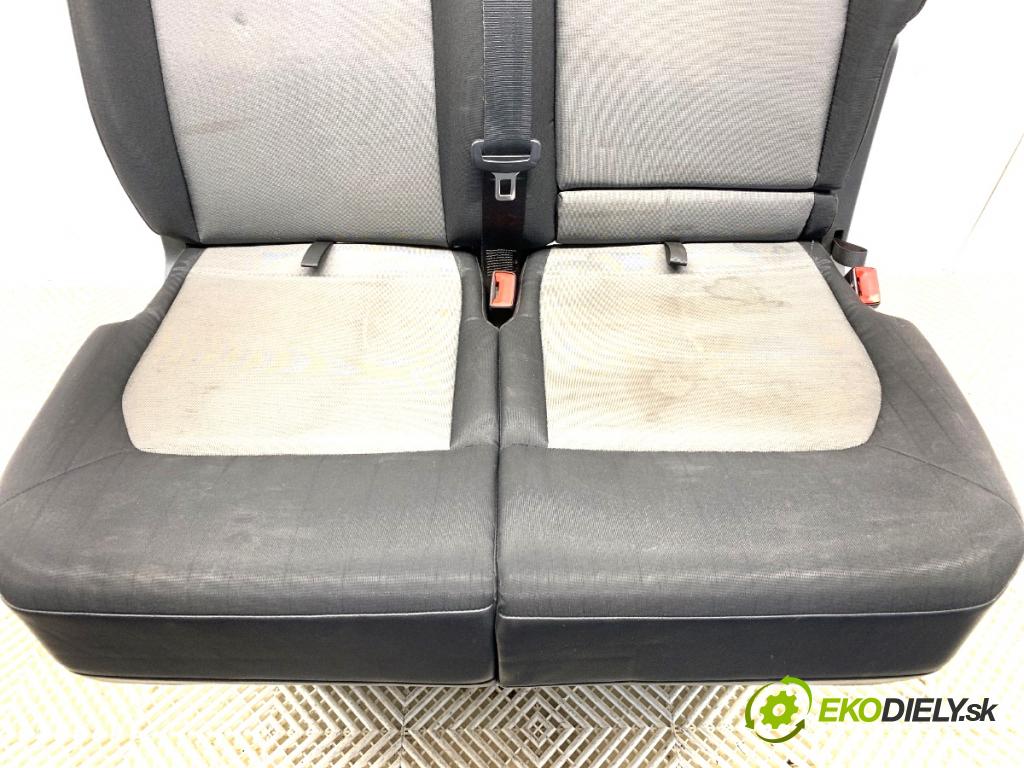 VW CRAFTER II Skrzynia 2022 130 kW 2.0 TDI 1968 Sedadlo pravy predný