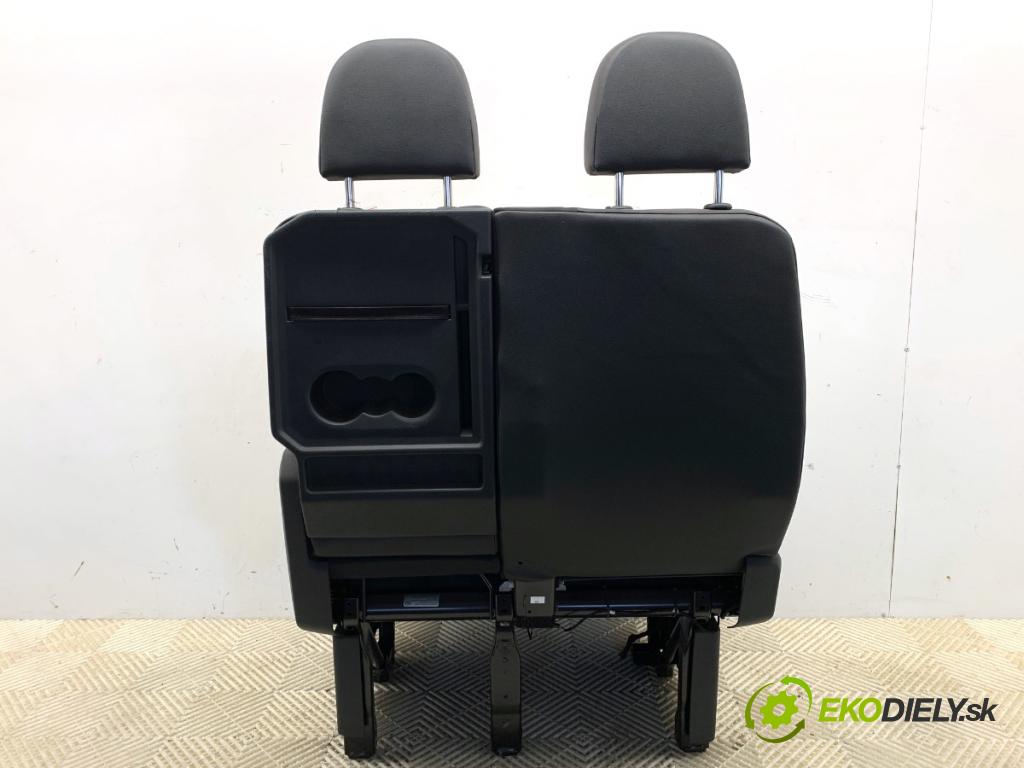 VW CRAFTER II Skrzynia 2022 130 kW 2.0 TDI 1968 Sedadlo pravy predný