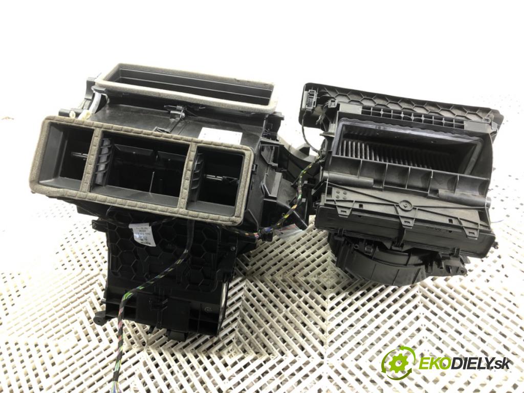VW CRAFTER II Skrzynia 2022 130 kW 2.0 TDI 1968 Výhrevné teleso, radiátor kúrenia KOMBAJN 