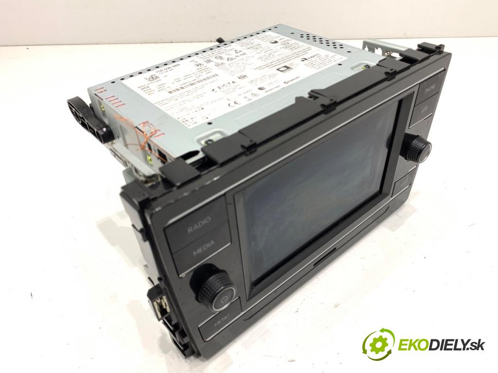 VW CRAFTER II Skrzynia 2022 130 kW 2.0 TDI 1968 RADIO Navigácia 7C0035869 (Audio zariadenie)