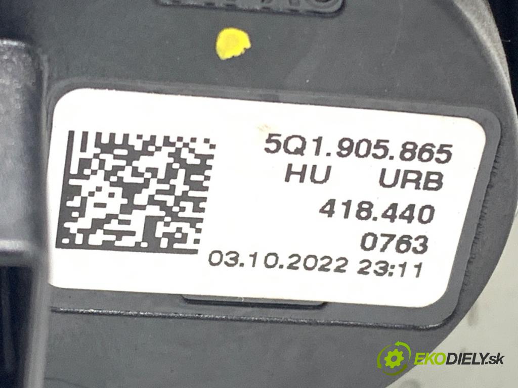 VW CRAFTER II Skrzynia 2022 130 kW 2.0 TDI 1968 spinačka 5Q1805865 (Spínacia skrinka)