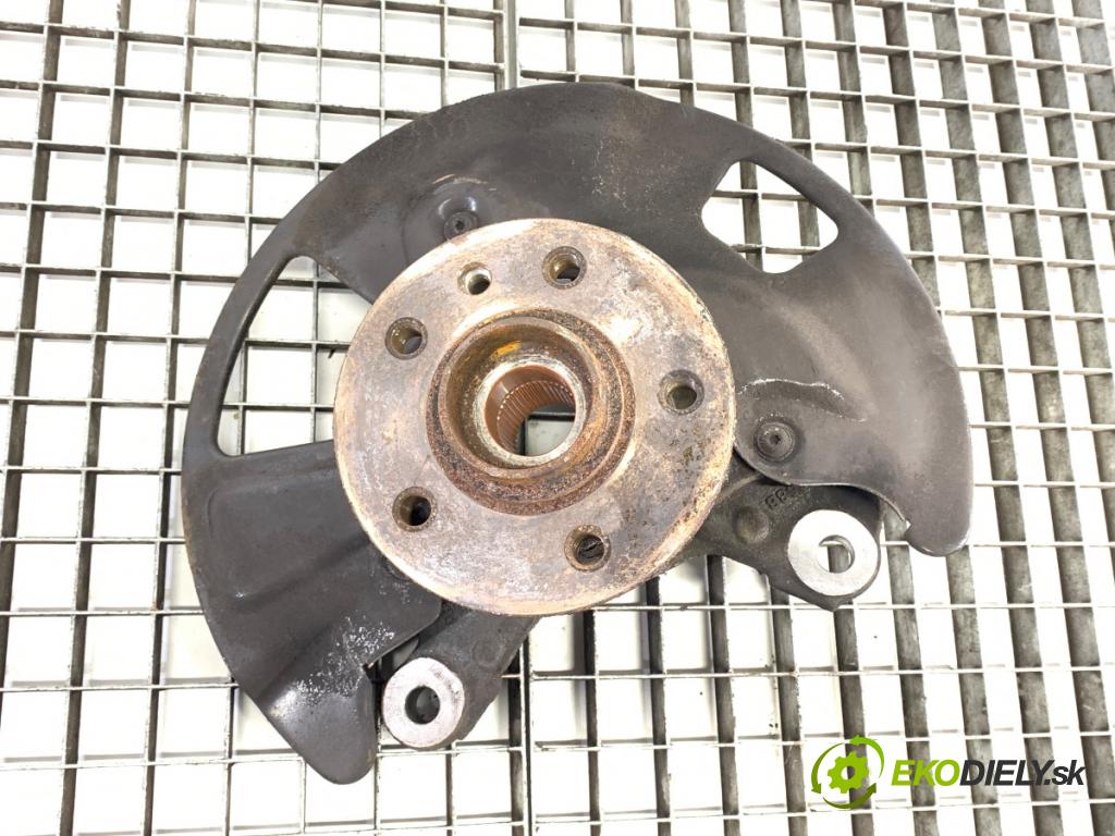 VW CRAFTER II Skrzynia 2022 130 kW 2.0 TDI 1968 náboj pravy predný 2N0615312