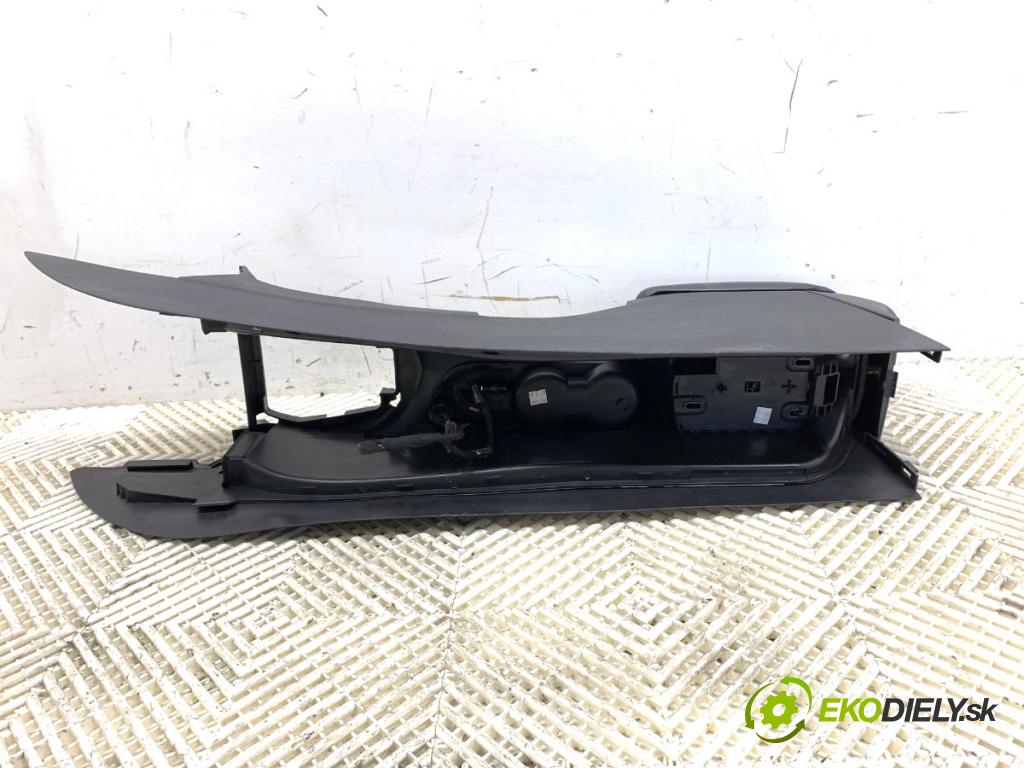 PEUGEOT 308 SW Kombi 2010 82 kW 1.6 HDi 1560 Tunel stredový  (Stredový tunel)