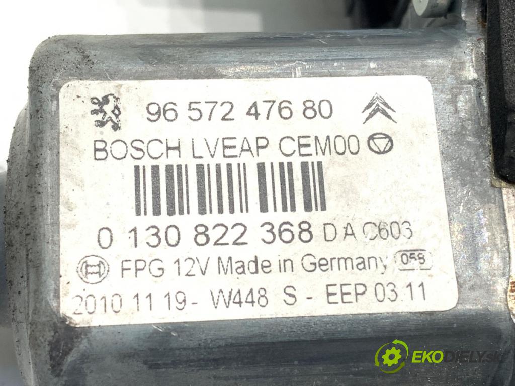 PEUGEOT 308 SW Kombi 2010 82 kW 1.6 HDi 1560 mechanismus okna levý přední část 9657247680