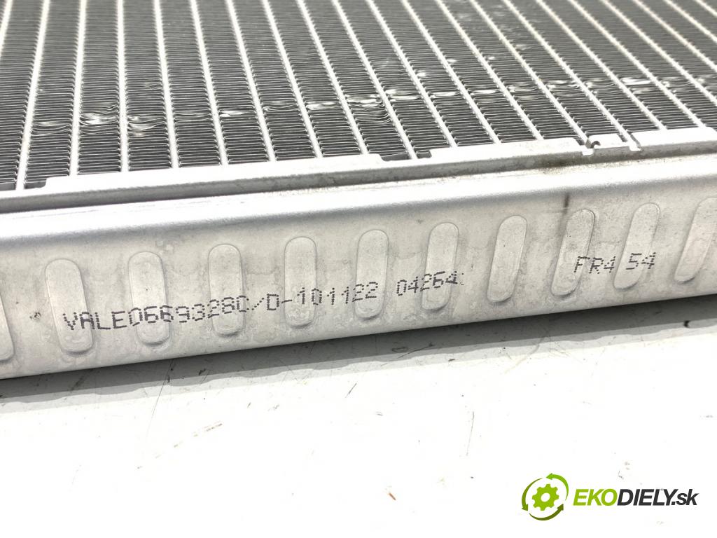 PEUGEOT 308 SW Kombi 2010 82 kW 1.6 HDi 1560 topné těleso radiátor topení  (Radiátory topení)