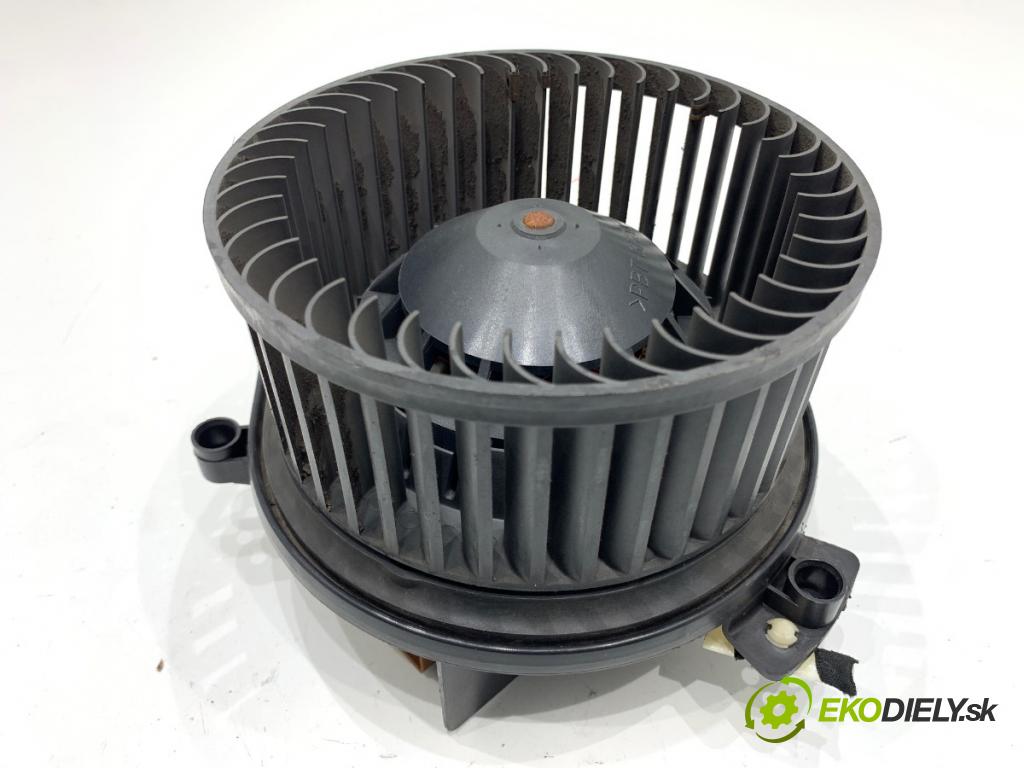 AUDI A4 B7 Kombi 2005 103 kW 2.0 TDI 16V 1968 ventilátor kúrenia 8E1820021E