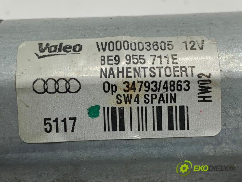 AUDI A4 B7 Kombi 2005 103 kW 2.0 TDI 16V 1968 Motor stieračov zad 8E9955711E