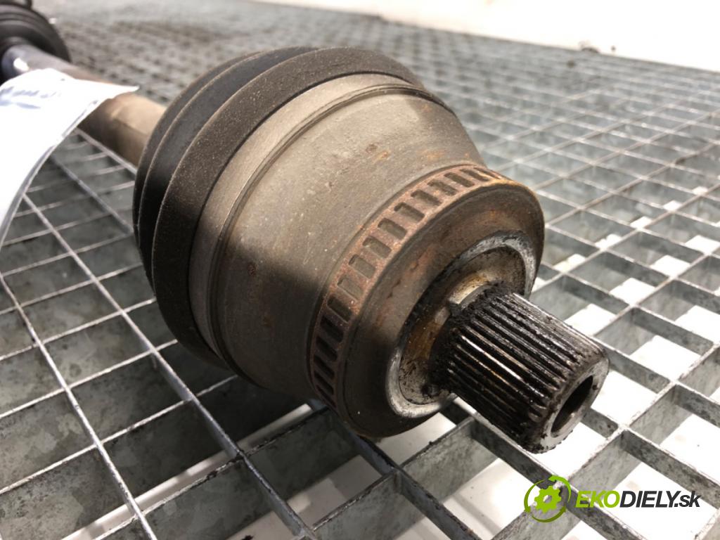 AUDI A4 B7 Kombi 2005 103 kW 2.0 TDI 16V 1968 Poloos pravy predný 8E0407272AT