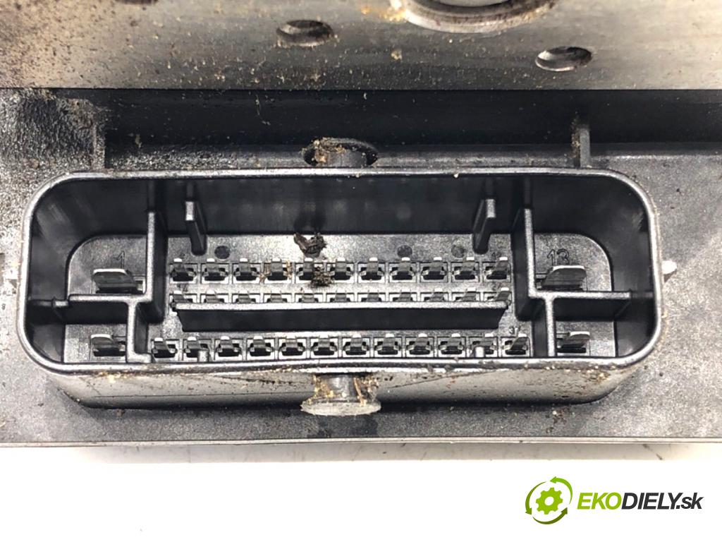 AUDI A4 B7 Kombi 2005 103 kW 2.0 TDI 16V 1968 Pumpa ABS 8E0614517AT (Pumpa ABS)