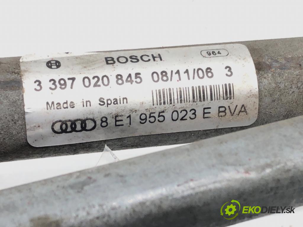 AUDI A4 B7 Kombi 2005 103 kW 2.0 TDI 16V 1968 Mechanizmus stieračov predný 8E1955023E (Motorček stieračov predný)