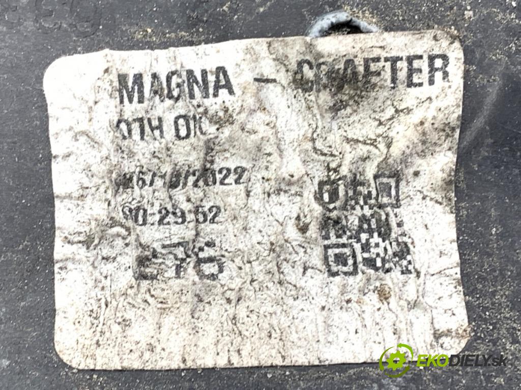 VW CRAFTER II Skrzynia 2022 130 kW 2.0 TDI 1968 výztuha nárazníka zadní část 7C0807305D (Výztuhy zadní)