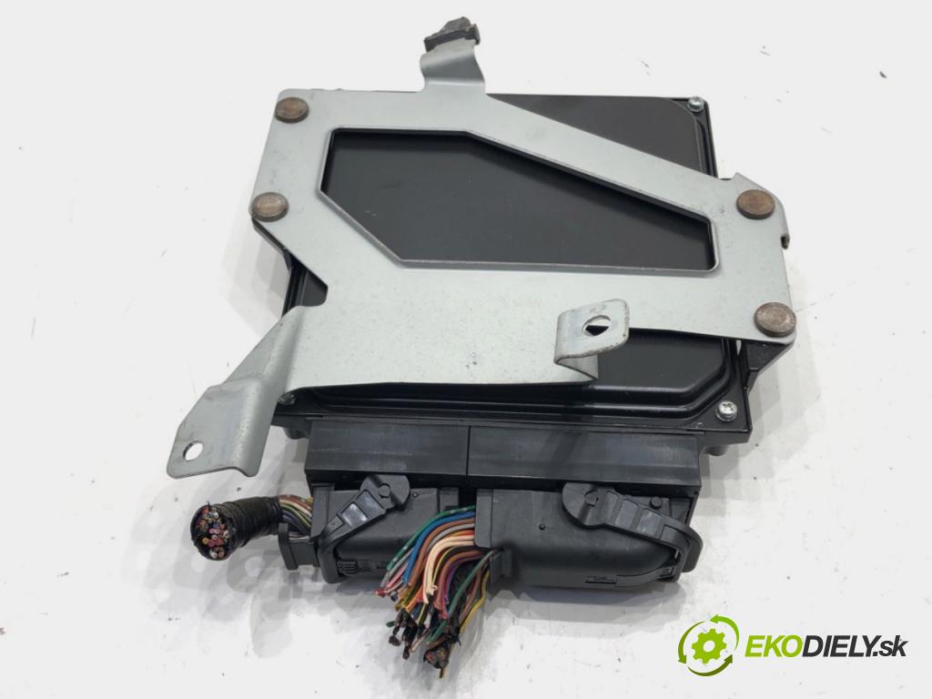 MAZDA 6 GH Kombi 2010 103 kW 2.0 MZR-CD (GH14) 1998 riadiaca jednotka Motor 275800-8104 RF8G18881E (Riadiaca jednotka)